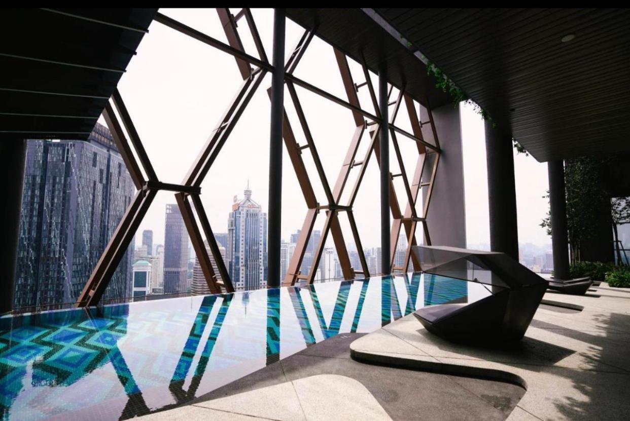 Scarletz Suites Klcc By Gc Luxury Suites Kuala Lumpur Bagian luar foto