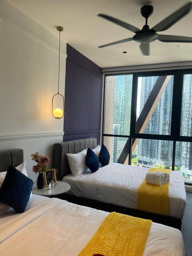 Scarletz Suites Klcc By Gc Luxury Suites Kuala Lumpur Bagian luar foto