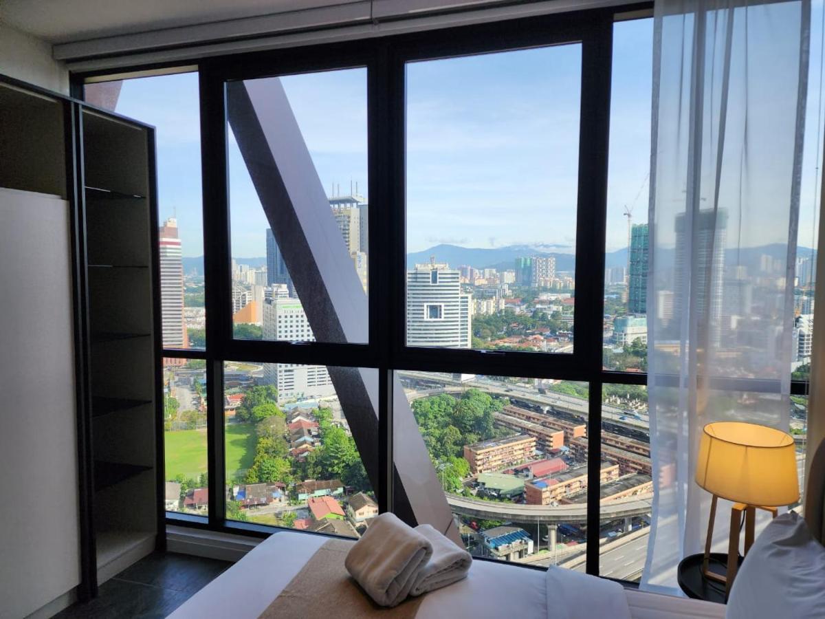 Scarletz Suites Klcc By Gc Luxury Suites Kuala Lumpur Bagian luar foto