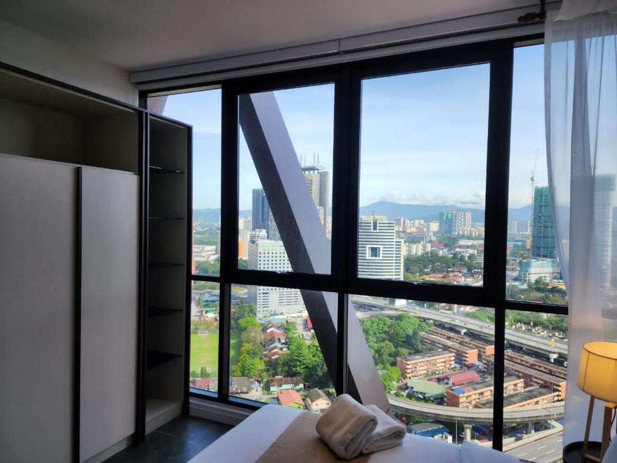 Scarletz Suites Klcc By Gc Luxury Suites Kuala Lumpur Bagian luar foto