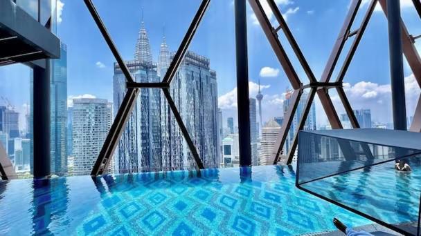 Scarletz Suites Klcc By Gc Luxury Suites Kuala Lumpur Bagian luar foto