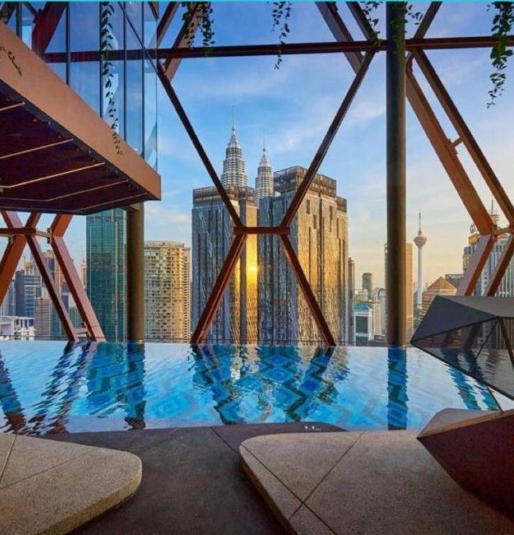 Scarletz Suites Klcc By Gc Luxury Suites Kuala Lumpur Bagian luar foto