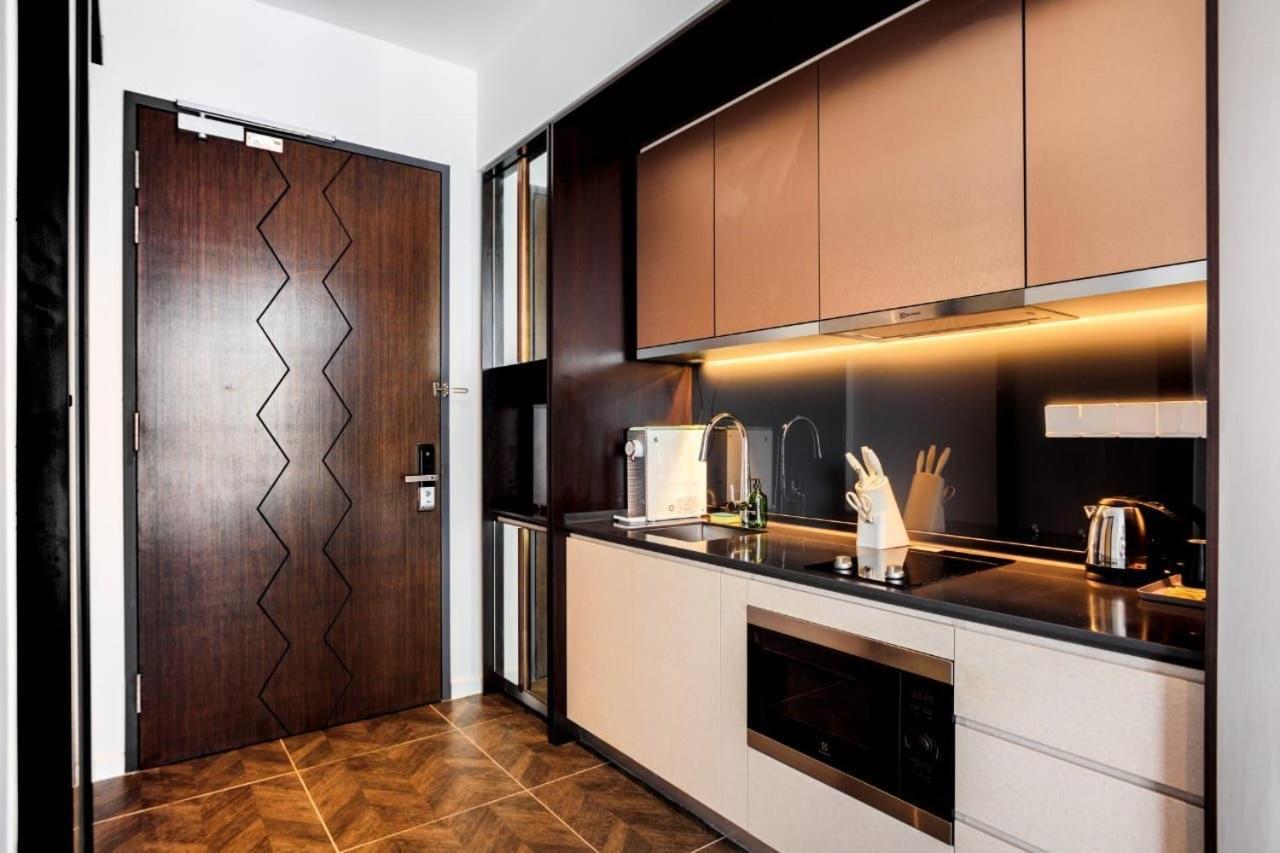 Scarletz Suites Klcc By Gc Luxury Suites Kuala Lumpur Bagian luar foto